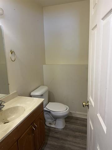 Builiding view six for 134 Clarendon, Kalamazoo, MI. 49006