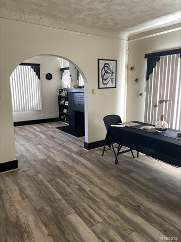 Builiding view two for 14623 Hubbell, Detroit, MI. 48227