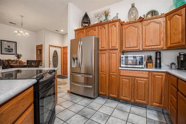 Builiding view eight for 51 Arthur, Manistee, MI. 49660