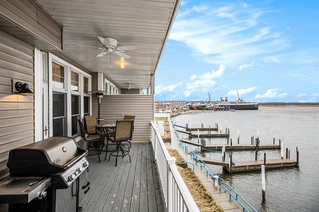 Builiding view twenty for 51 Arthur, Manistee, MI. 49660