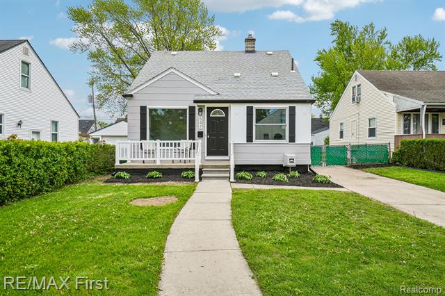 front view for 547 Leroy Ave, Clawson, Mi. 48017