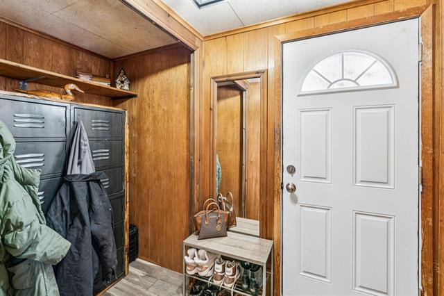 Builiding view fifteen for 3209 Hospers, Grand Blanc, MI. 48439