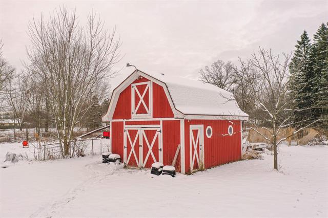 Builiding view six for 3209 Hospers, Grand Blanc, MI. 48439