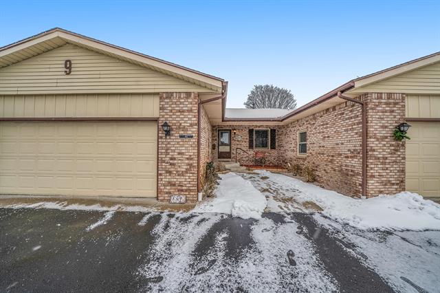 front view for 1852 Elizabeth Lane, Jenison, Mi. 49428