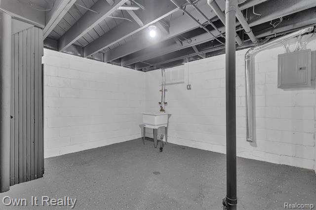 Builiding view twenty four for 11624 Wayburn, Detroit, MI. 48224