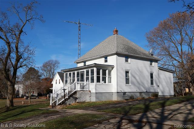 Builiding view one for 4131 Pleasant, North Branch, MI. 48461