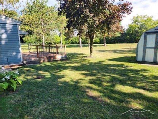 Builiding view four for 895 Schust, Saginaw, MI. 48604