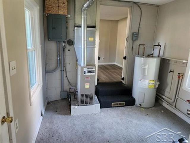 Builiding view ten for 895 Schust, Saginaw, MI. 48604