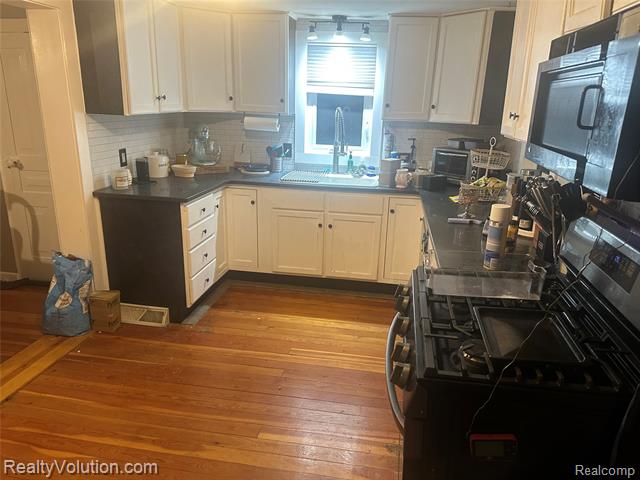 Builiding view eleven for 4090 School, Metamora, MI. 48455