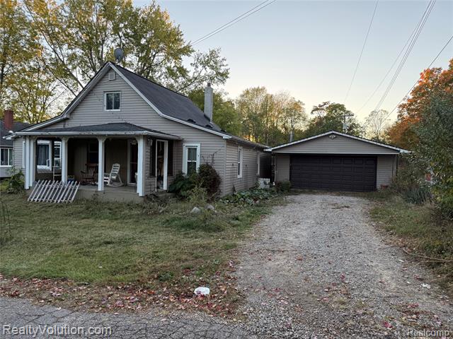 front view for 4090 School Street, Metamora, Mi. 48455