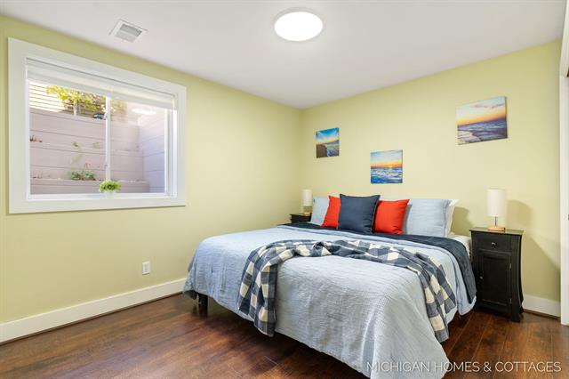 Builiding view twenty six for 1433 Savannah, Zeeland, MI. 49464