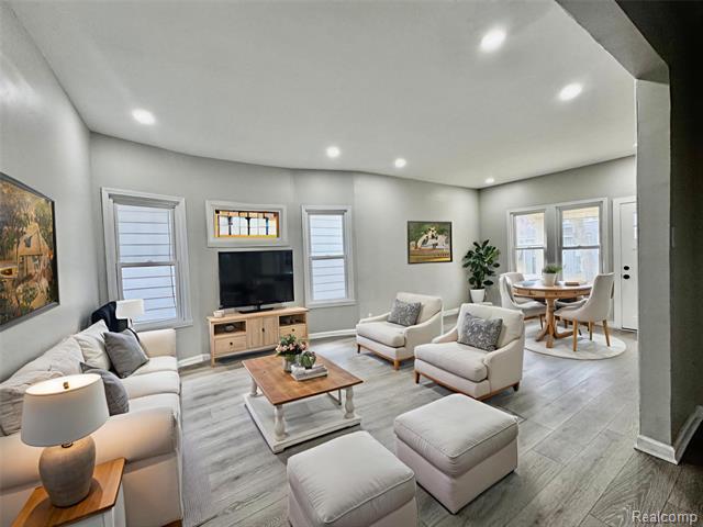 Builiding view one for 2514 Beals, Detroit, MI. 48214