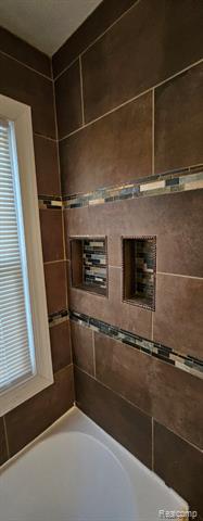 Builiding view twenty two for 20242 Ward, Detroit, MI. 48235