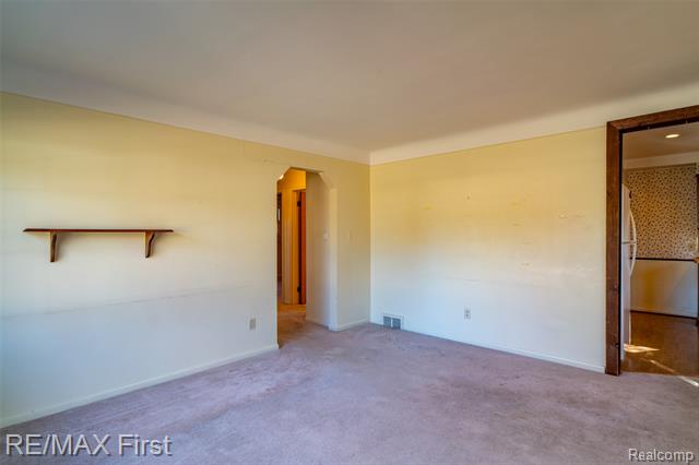 Builiding view fifteen for 275 Council, Clawson, MI. 48017