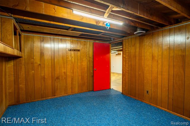 Builiding view forty four for 275 Council, Clawson, MI. 48017