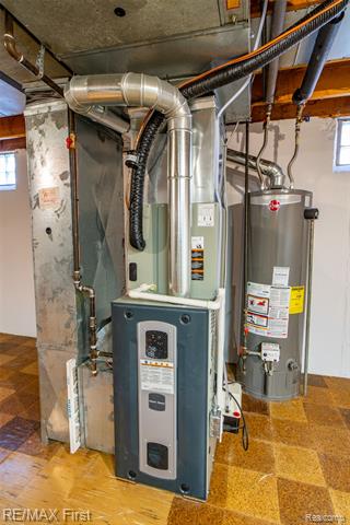 Builiding view forty six for 275 Council, Clawson, MI. 48017