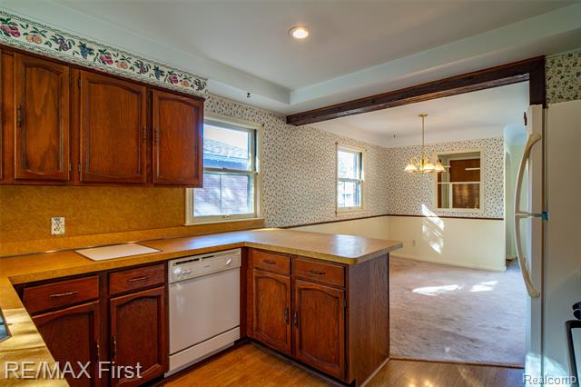 Builiding view nineteen for 275 Council, Clawson, MI. 48017