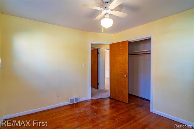 Builiding view thirty four for 275 Council, Clawson, MI. 48017