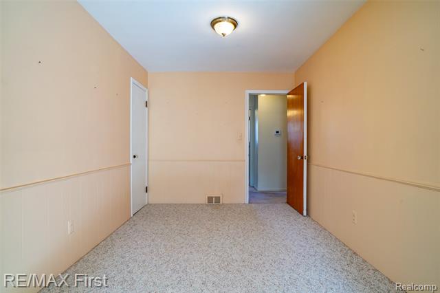 Builiding view twenty six for 275 Council, Clawson, MI. 48017