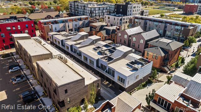 Builiding view thirty six for 2837 Brush, West Bloomfield, MI. 48322