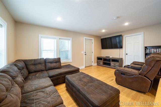 Builiding view four for 2288 Macarthur, Muskegon, MI. 49442