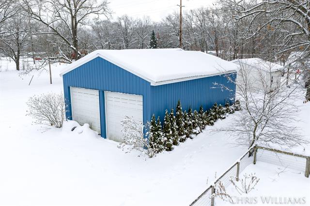 Builiding view twenty six for 2288 Macarthur, Muskegon, MI. 49442