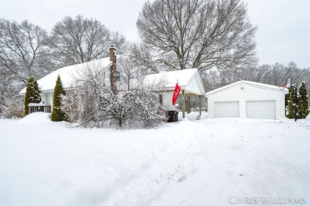 Builiding view two for 2288 Macarthur, Muskegon, MI. 49442