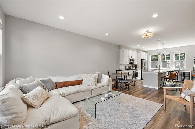 Builiding view eleven for 224 Sean, Brighton, MI. 48116