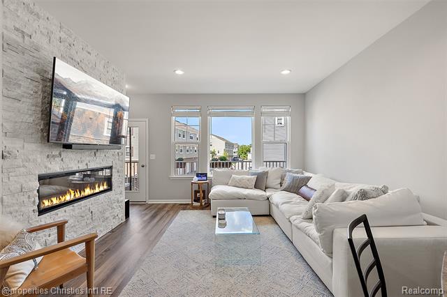 Builiding view nine for 224 Sean, Brighton, MI. 48116