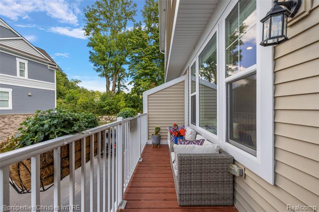 Builiding view twelve for 224 Sean, Brighton, MI. 48116