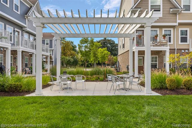 Builiding view twenty for 224 Sean, Brighton, MI. 48116