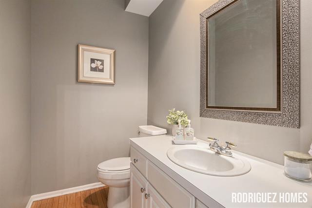 Builiding view fourteen for 3890 Clearview, Grand Rapids, MI. 49546