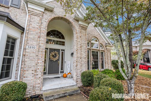 Builiding view one for 3890 Clearview, Grand Rapids, MI. 49546