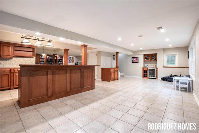 Builiding view twenty eight for 3890 Clearview, Grand Rapids, MI. 49546