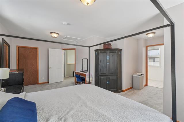 Builiding view eighteen for 7 Oakwood, Ypsilanti, MI. 48197