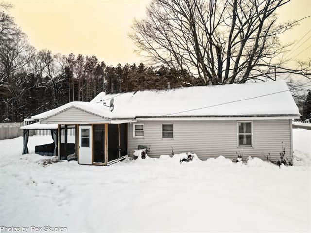 Builiding view one for 2997 Middle Lake, Twin Lake, MI. 49457