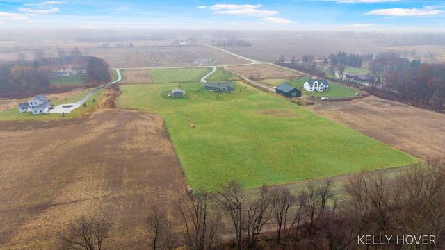 Builiding view eighty four for 4339 Mason St, Zeeland, MI. 49464