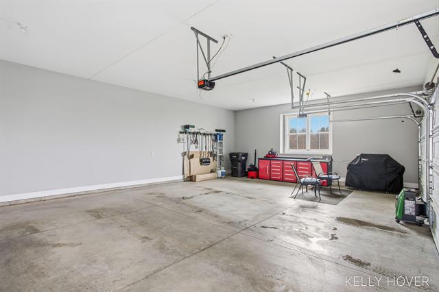 Builiding view fifty nine for 4339 Mason St, Zeeland, MI. 49464