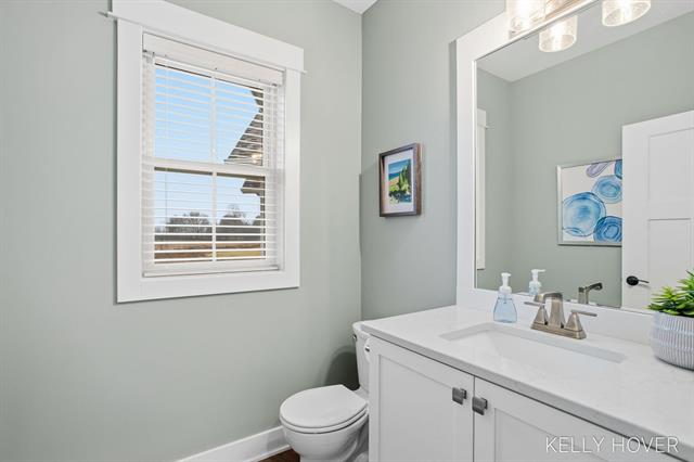 Builiding view nineteen for 4339 Mason St, Zeeland, MI. 49464