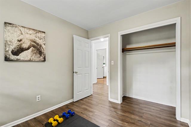 Builiding view fifteen for 7475 Thornapple River, Caledonia, MI. 49316
