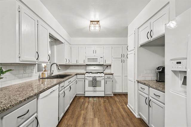 Builiding view six for 7475 Thornapple River, Caledonia, MI. 49316