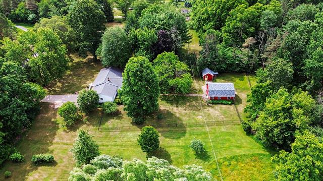 Builiding view thirty four for 7475 Thornapple River, Caledonia, MI. 49316