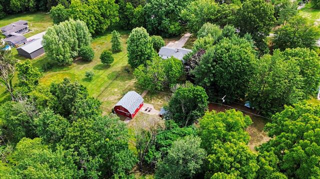 Builiding view thirty six for 7475 Thornapple River, Caledonia, MI. 49316