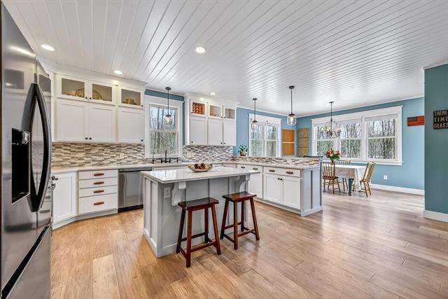 Builiding view fifteen for 11936 108Th, Grand Haven, MI. 49417