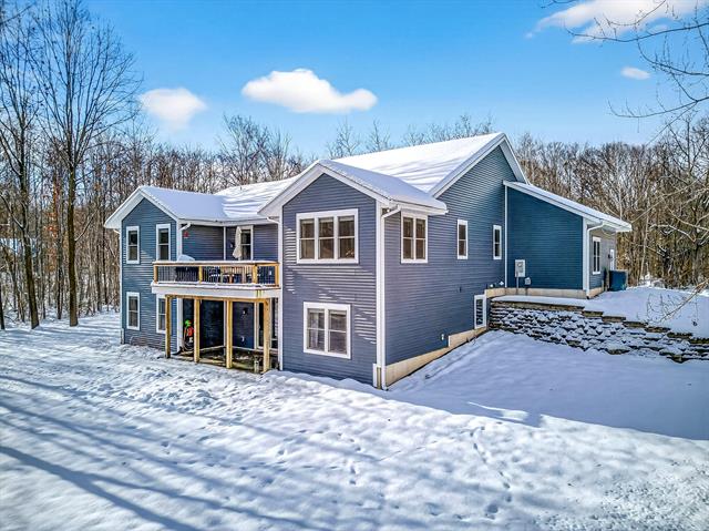 Builiding view two for 11936 108Th, Grand Haven, MI. 49417