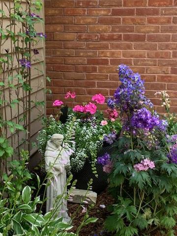 Builiding view thirty three for 6587 Waybridge, Grand Rapids, MI. 49546