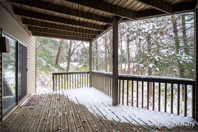 Builiding view thirty for 6587 Waybridge, Grand Rapids, MI. 49546