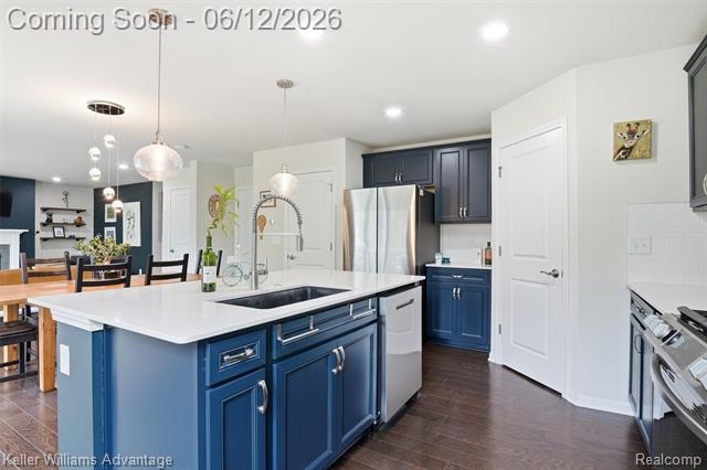 Builiding view twelve for 6134 Fieldstone, South Lyon, MI. 48178