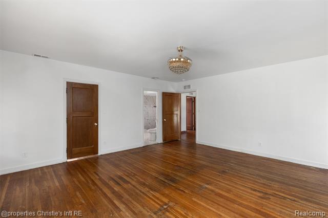 Builiding view fifty two for 3205 Sherbourne, Detroit, MI. 48221