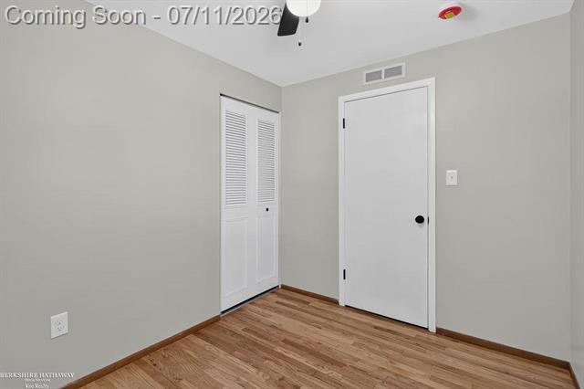 Builiding view fourteen for 511 Kinross, Clawson, MI. 48017